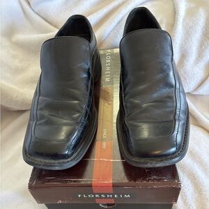Florsheim Men’s “Corbin” Black Leather Slip-on Shoe, Size 11